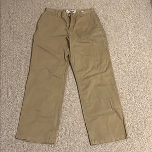 Men’s Mountain Kahkis khaki pants. 32x32